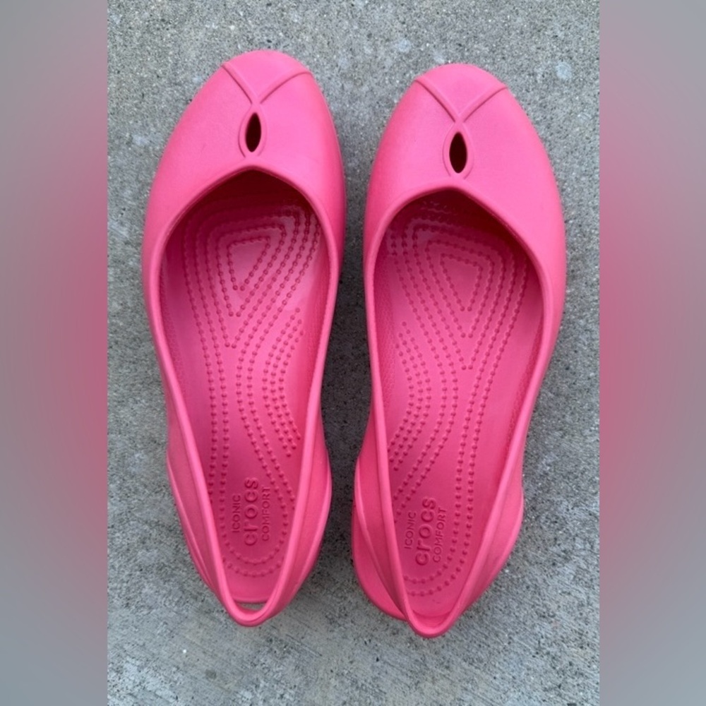 CROCS women ballet flats